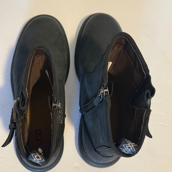 UGG Biltmore Moto Engineer Waterproof Leather Boot Black Buckle Zip Mens 8.5 - Picture 8 of 11